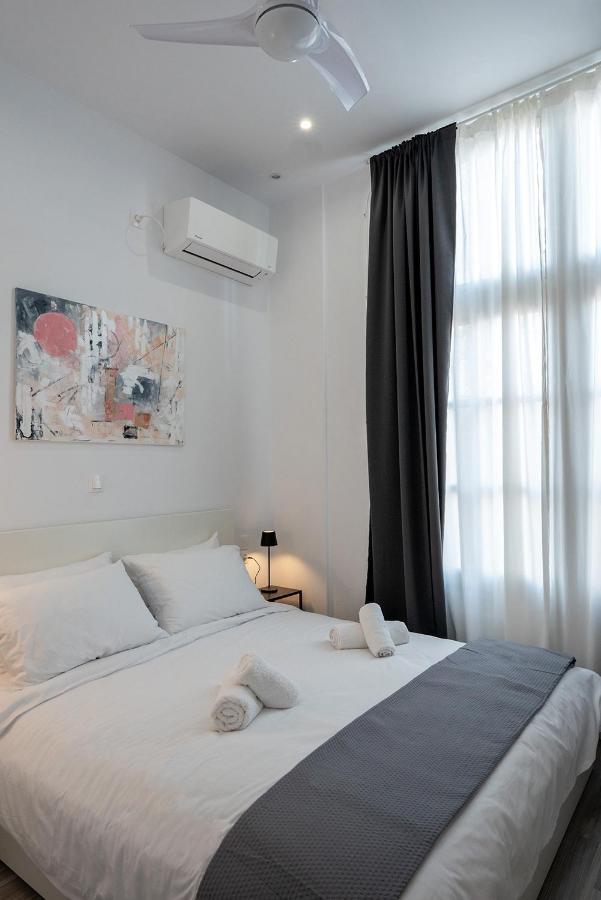 Central Suites Aegina 1 ภายนอก รูปภาพ